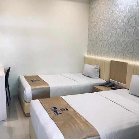 Hillside Suite Guest House Malang Luaran gambar