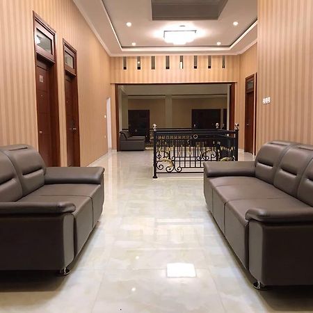 Hillside Suite Guest House Malang Luaran gambar